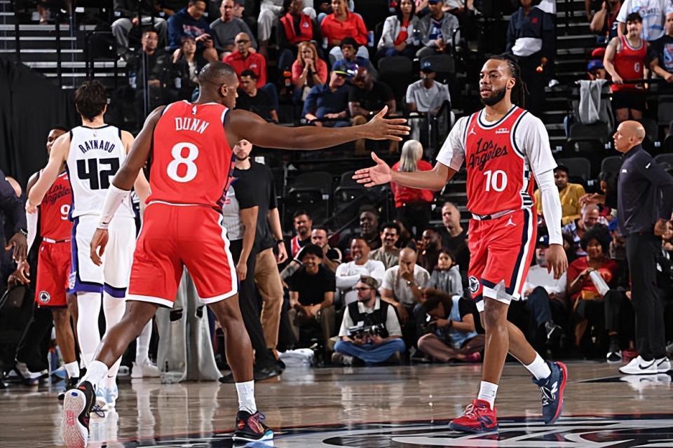 世界杯高清比赛观看入口-打国王竟然直接哑火了！快船后场大闸的表现令人有些担心？